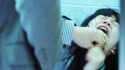 偷窥少女在线观看,窥探青春禁忌的私密世界